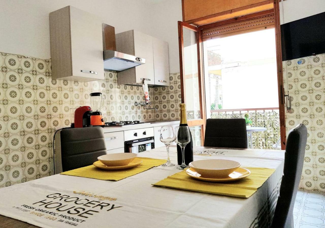 Family Apartment On The Beach Alghero Exteriör bild